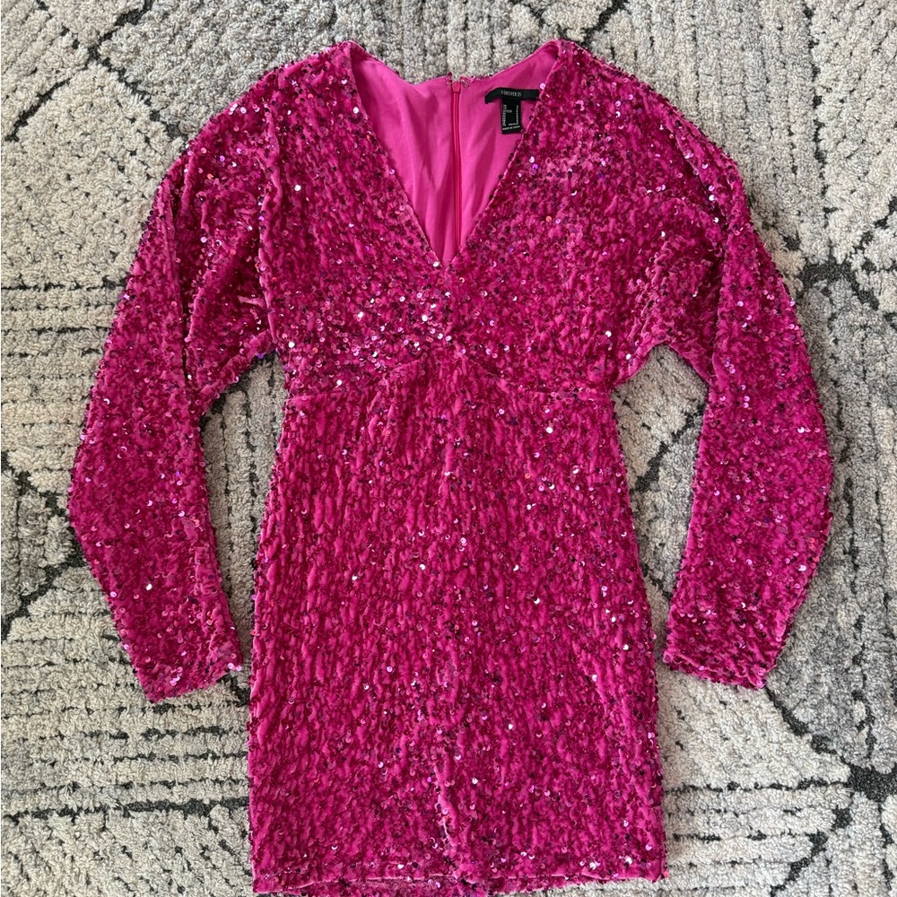 Forever 21 Fuchsia Sequin Dress